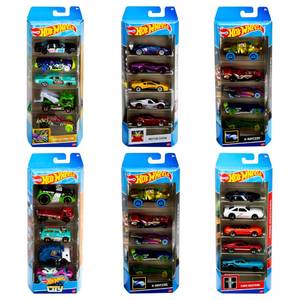 lot 5400 image: Hot Wheels 01806 Hot Wheels Car Assortment 5 Count
