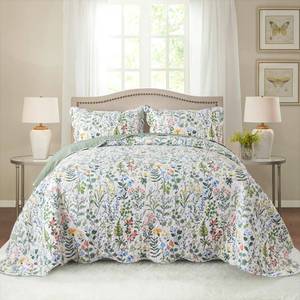 lot 6173 image: HoneiLife Queen Quilt Bedding Set - 3 Pieces Microfiber Quilt Sets Lightweight Bedspreads Reversible Coverlets Retro Bed Cover Floral Bedding Set Wildflower Quilts All Season Use