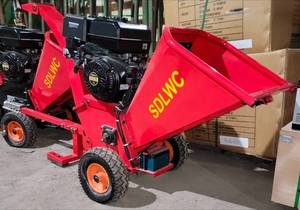 lot 5240 image: Unused Commercial Wood Chipper Trailer Model SDLWC