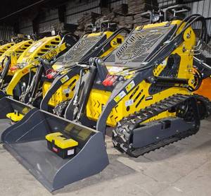 lot 5320 image: Unused SDLANCH SDLL60 Hydraulic Mini Skid Steer Loader 1500lb Operating Capacity - AKA The Autobot Skid Steer For Transformer Fans - Check Out The Pics