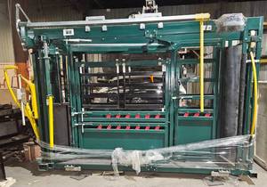 lot 5375 image: Unused SDLSC Industrial Squeeze Chute System SDLSC - Weight Scales w LED Display Built from Heavy-Duty Powder-Coated Steel - One Person Operation - Lots of Features