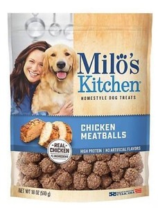 lot 34911 image: Milos Kitchen Chicken Meatballs Dog Treats 18oz BB May 25