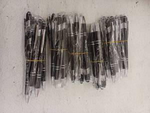 lot 34941 image: lancia 80 pcs Pen With Greetings