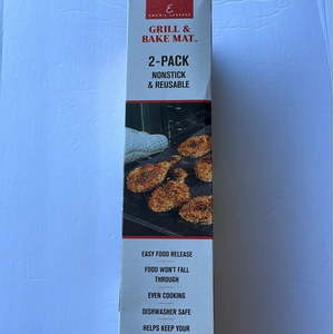 lot 40451 image: Emeril Lagasse Grill Bake Mat - Retail $10