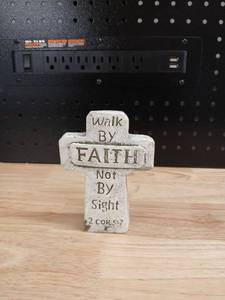 lot 40470 image: Decorative Stone Cross with Biblical Quote - Retail $15