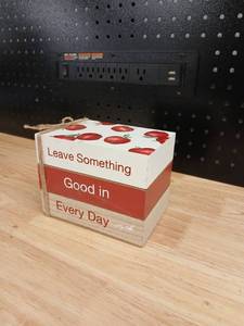 lot 40472 image: Inspirational Apple Pattern Wooden Book set - Retail $18