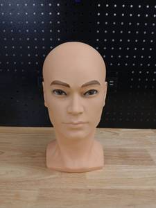 lot 40488 image: Professional Mannequin Display Head - Retail $25