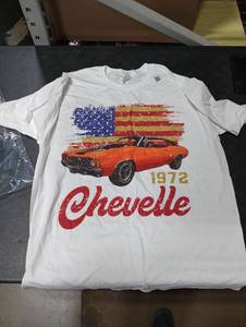 lot 8589 image: 1972 Chevelle Classic Car American Flag T-Shirt Large