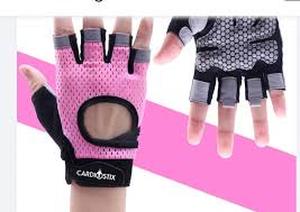 lot 9903 image: Workout Gloves Pink