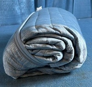 lot 4024 image: Hudson & Main Cooling Throw Blanket 60 x 70 - Retail $17