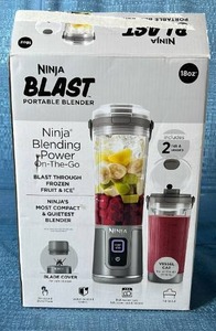 lot 4031 image: Ninja Blast 18oz. Portable Blender &amp Accessories - Retail $70