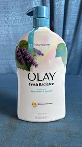 lot 5025 image: Olay Fresh Radiance Body Wash with Birch Water & Lavender