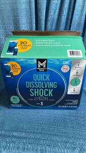 lot 6002 image: Members Mark Quick Dissolving Pool Shock - 20 lb Box