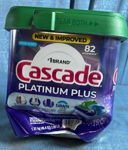 lot 7066 image: Cascade Platinum Plus Dishwasher Detergent - 82 ActionPacs