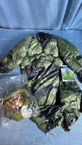 lot 7071 image: Halo Master Chief Combat Suit Halloween Costume