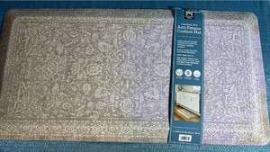 lot 7076 image: Members Mark Kitchen Floor Mat - Black