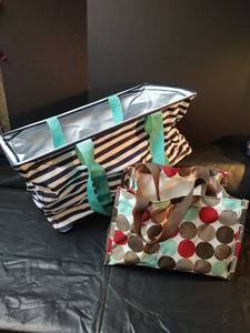 lot 219 image: Thirty-One Totes with Reinforced Straps and Durable Material