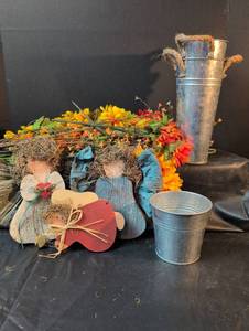 lot 229 image: Rustic Fall Decor Set with Galvanized Buckets