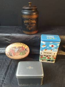 lot 282 image: Collection of Decorative Tins - Louisville Universal Tobacco & Home Decor