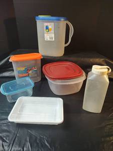 lot 283 image: Mixed Plastic Food Storage Container Set Including  Tupperware
