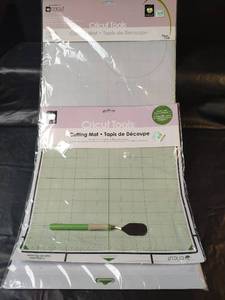 lot 296 image: Cricut Cutting Mat Set and Tool