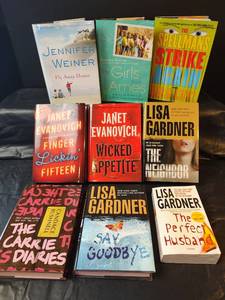 lot 322 image: Popular Fiction Book Collection - Bestselling Authors Bundle