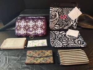 lot 332 image: New Thirty-One Oh-Snap Pocket Organizer Set, New Hanging Cosmetic Organizer, Fossil Billfold and More