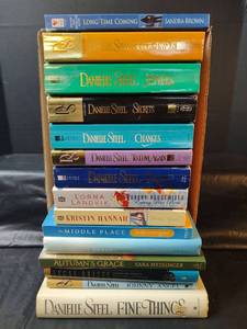 lot 418 image: Contemporary Fiction Book Collection by Danielle Steel and More