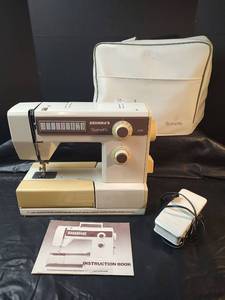 lot 438 image: Bernina Bernette 330 Sewing Machine with Accessories