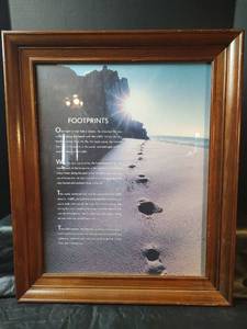 lot 450 image: Footprints in the Sand Inspirational Wall Art