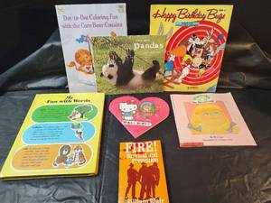 lot 471 image: Vintage 1980s Childrens Book Collection