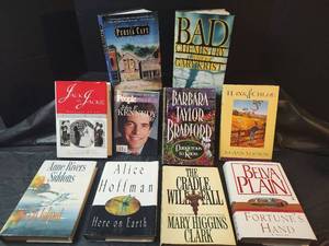 lot 485 image: Modern Literature Book Collection and More