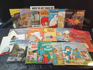 lot 492 image: Childrens Picture Book Collection