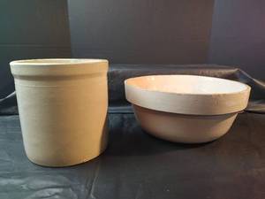 lot 501 image: 7 Inch Stoneware Crock and 12 Inch Mixing Bowl Crock