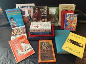 lot 525 image: Mixed Book Collection - Self Help, Reference & Cookbooks