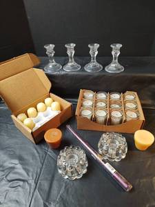 lot 533 image: Glass Candleholder Collection with Votive Candles