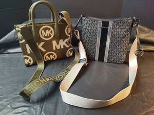 lot 550 image: Michael Kors Signature MK Logo Crossbody Bag