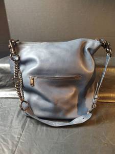 lot 555 image: Coach Leather Shoulder Bag with Chain Detail