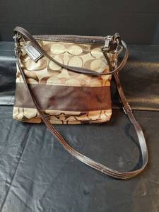 lot 561 image: Coach Signature Crossbody Bag with Leather Trim