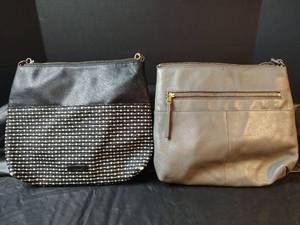 lot 567 image: Fossil Fiona Crossbody Bag
