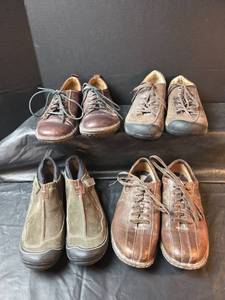 lot 612 image: Leather Cadual Walking Shoes- Keen, Born, and More 9.5M