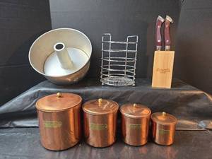 lot 616 image: Kitchen Collection Set with Copper Canisters