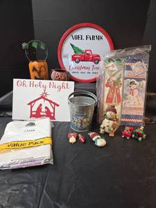 lot 632 image: Christmas and Halloween Decor Collection with Noel Farms Sign