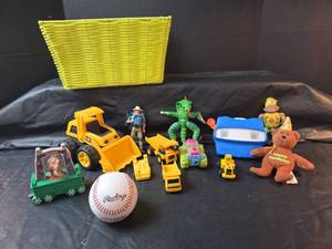 lot 648 image: Mixed Toy Lot with Construction Vehicles and Accessories