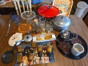 lot 665 image: Home Decor, Wok, Glass Cake Stand, and More