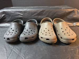 lot 670 image: Crocs Classic Clogs - Black and Khaki Set Size M6-7W8-9.