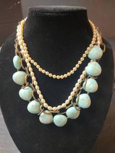 lot 701 image: Turquoise Colored Beads and Pearl Statement Necklace