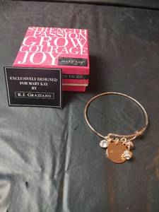 lot 715 image: R.J. Graziano for Mary Kay Strength Charm Necklace