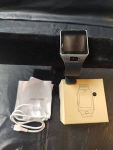 lot 721 image: Mens Smart Watch with Box, Charging Cable and Manual