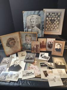 lot 734 image: 1940s Photo Collection with Goessel High School Class of 1947, Military and More
